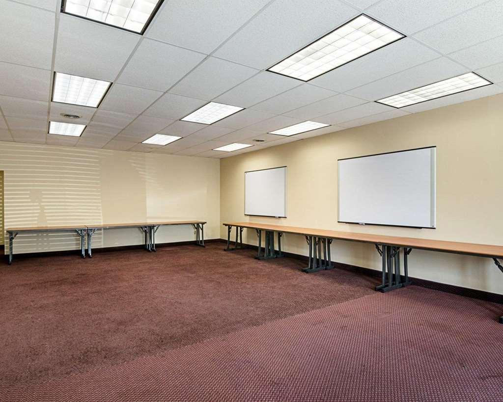 Quality Inn Lewisburg Facilities photo