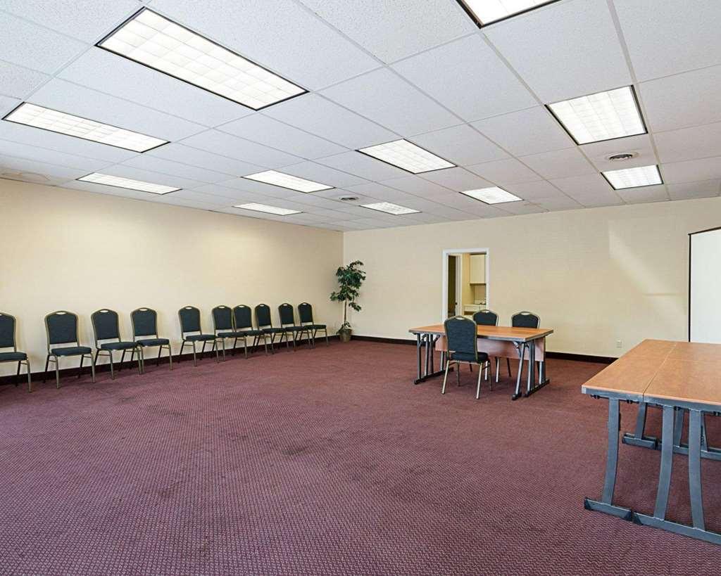 Quality Inn Lewisburg Facilities photo